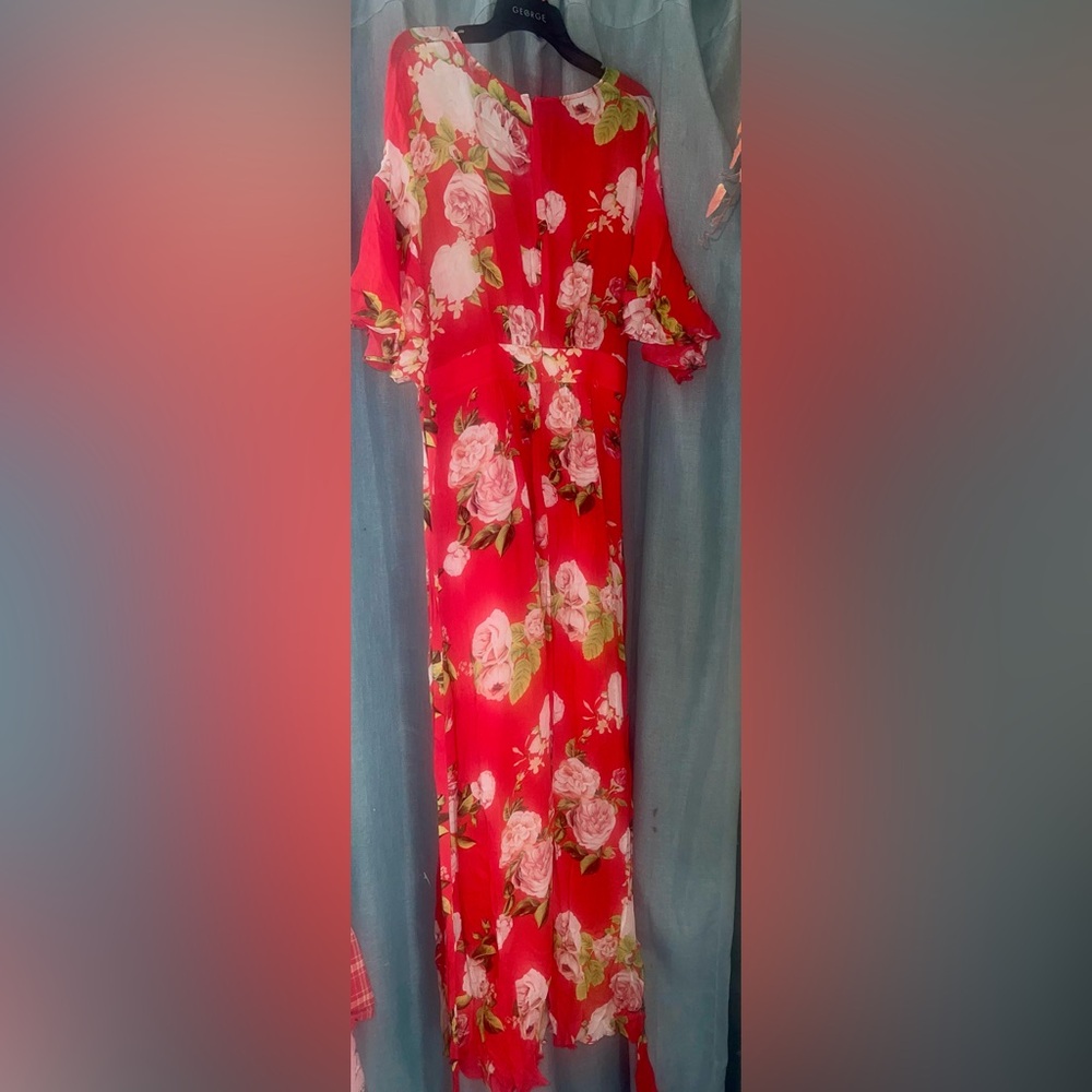 BCBGMaxAzria NWT Red Floral Maxi Dress - Picture 2 of 3